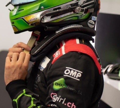 Fgirl soutient Alberto Di Folco, pilote Lamborghini