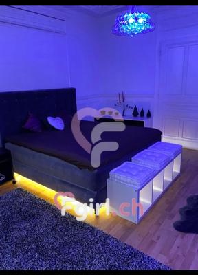 Diamont Kisses - Agenzia di escort a La Chaux-de-Fonds
