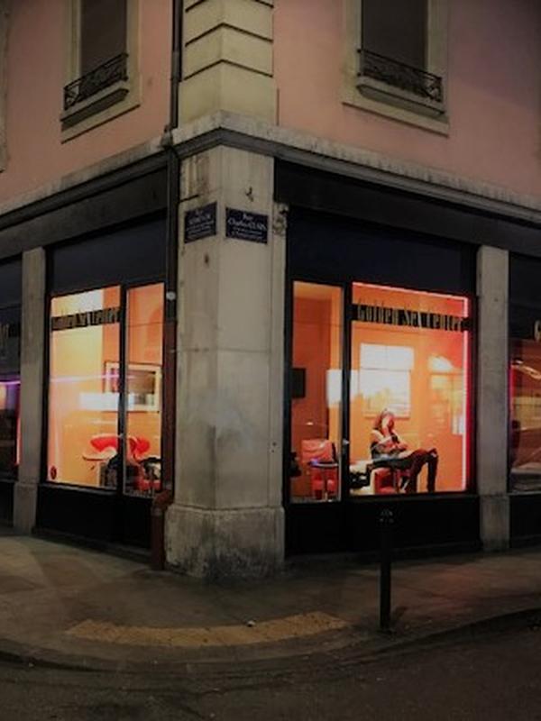 Golden sex center - Club erotico a Genève
