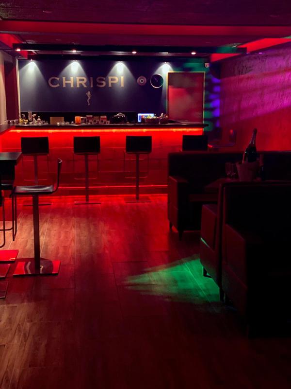 Le Chrispi Bar - Club erotico a Turtmann
