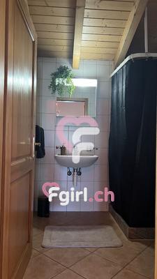 Petite Perle - Erotic club in Saxon