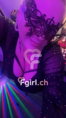Petite Perle - Erotic club in Saxon