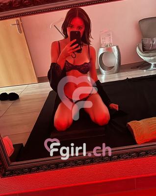 Qualifornia Massage - Club erótico en Sion