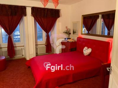 Sherlock Girls - Erotic club in Moudon