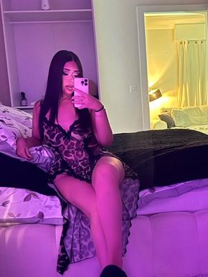 Aaliyah - Escort in Genf
