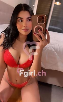 Abby - Escort in Eaux-vives