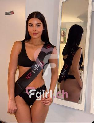 Abby - Escort in Eaux-vives