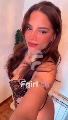 Abril - Escort à Neuchâtel
