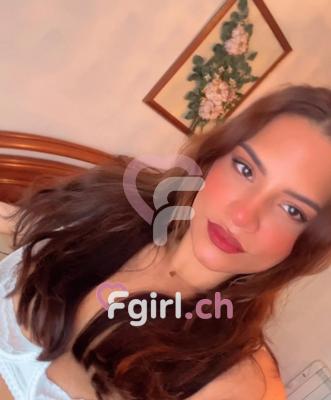 Abril - Escort à Neuchâtel