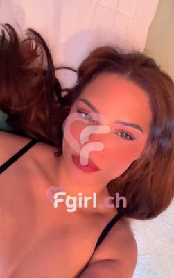 Abril - Escort à Neuchâtel