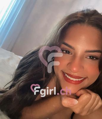 Abril - Escort à Neuchâtel