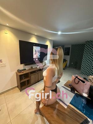 Abye - Escort in Renens
