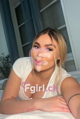 Abye - Escort in Renens
