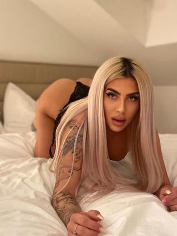 Ada - Escort à Neuchâtel
