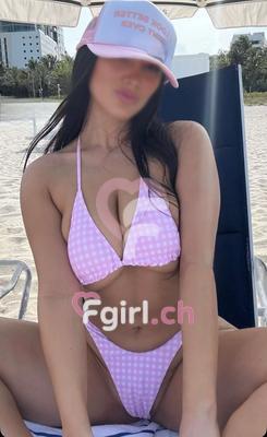 Adriana - Escort in Fribourg
