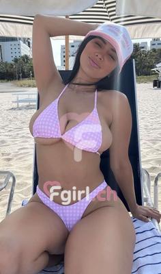 Adriana - Escort in Fribourg
