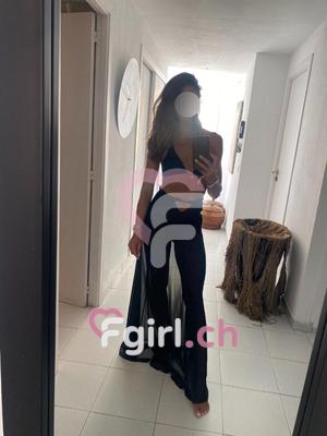 Adriana Tantra - Massaggiatrice erotica a Neuchâtel
