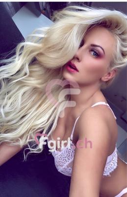 Adriana - Escort in Genf