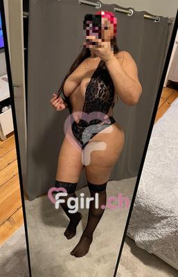 Adriana - Escort in Genf
