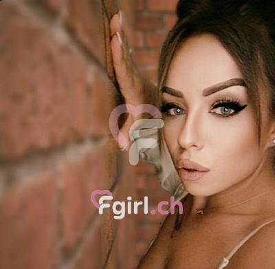 Adriana - Escort a Lausanne