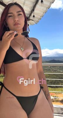 Adry - Escort in Montreux
