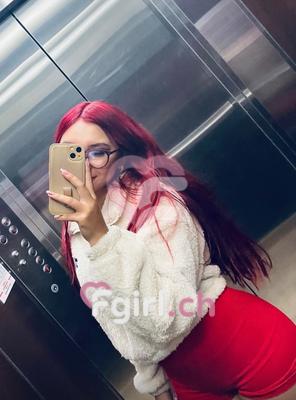 Adry - Escort in Montreux