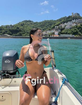 Ágata - Escort in Collombey

