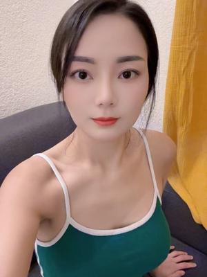 Ah Ling - Escort in Le Locle
