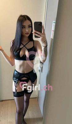Aida - Escort in Martigny
