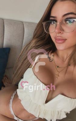 Alahia - Escort in Eaux-vives