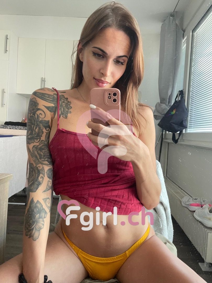 Ts Alba - Transsexual in Geneva makes your fantasies come true!