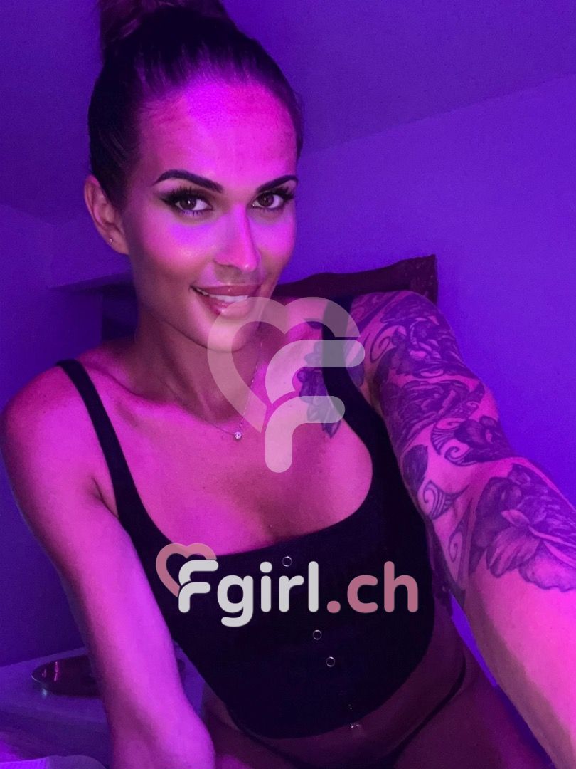 Ts Alba - Transsexual in Geneva makes your fantasies come true!