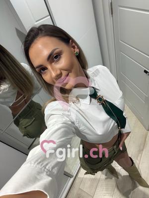 Alessia - Escort à Fribourg