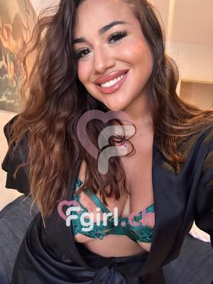 Alexia - Escort in Genf
