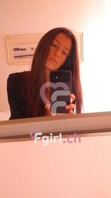 Alexia - Escort in Vevey