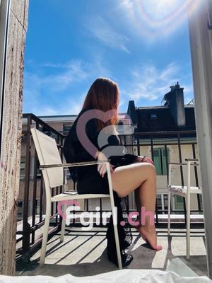 Alia - Escort in Eaux-vives
