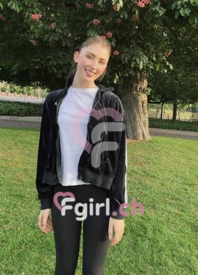 Alia - Escort in Genf
