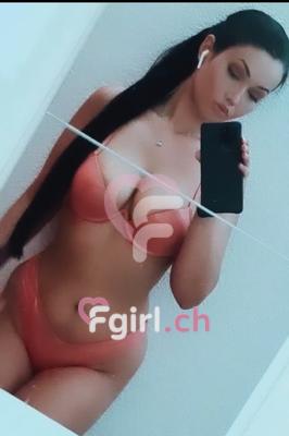Alice - Escort en Yverdon-les-Bains
