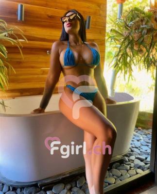 Alicia - Escort in Payerne
