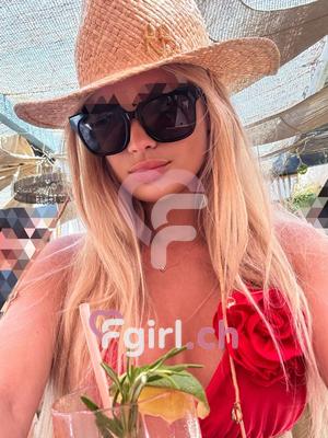 Alinna - Escort in Geneva
