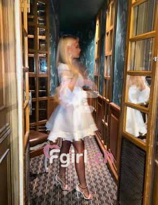 Alinna - Escort in Geneva
