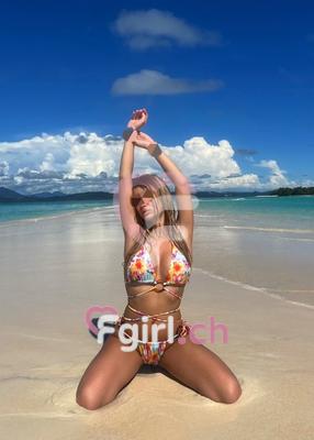 Alinna - Escort in Geneva
