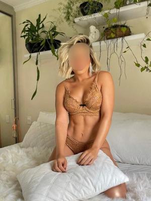Aline - Escort à Vevey
