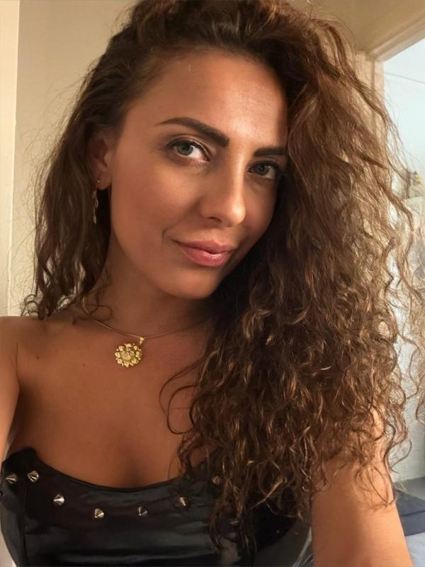 Alis - Escort in Zürich
