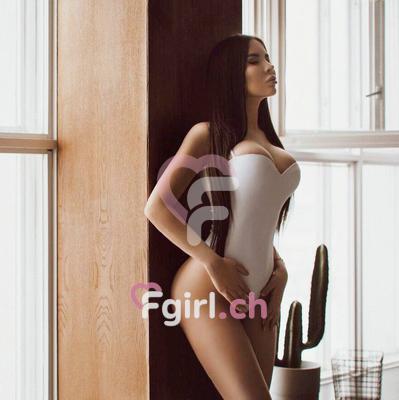 Alisa - Escort in Geneva
