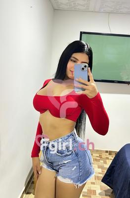 Alison - Escort à Fribourg
