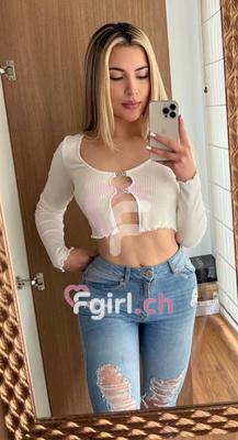 Alison - Escort in Neuenburg
