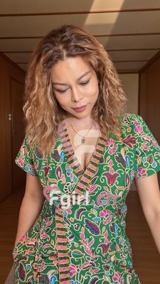 Alisse - Erotic masseuse in Nyon
