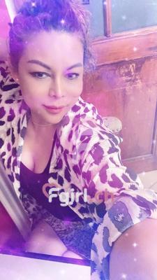 Alisse - Erotic masseuse in Nyon