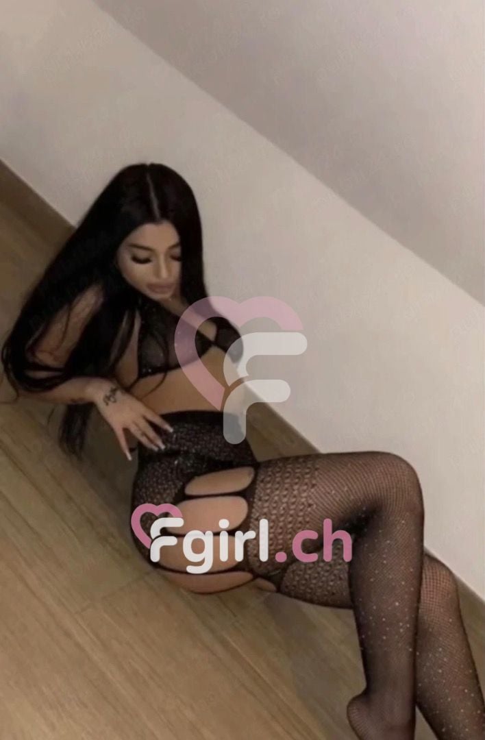 Amalia – Lausanne photo 3